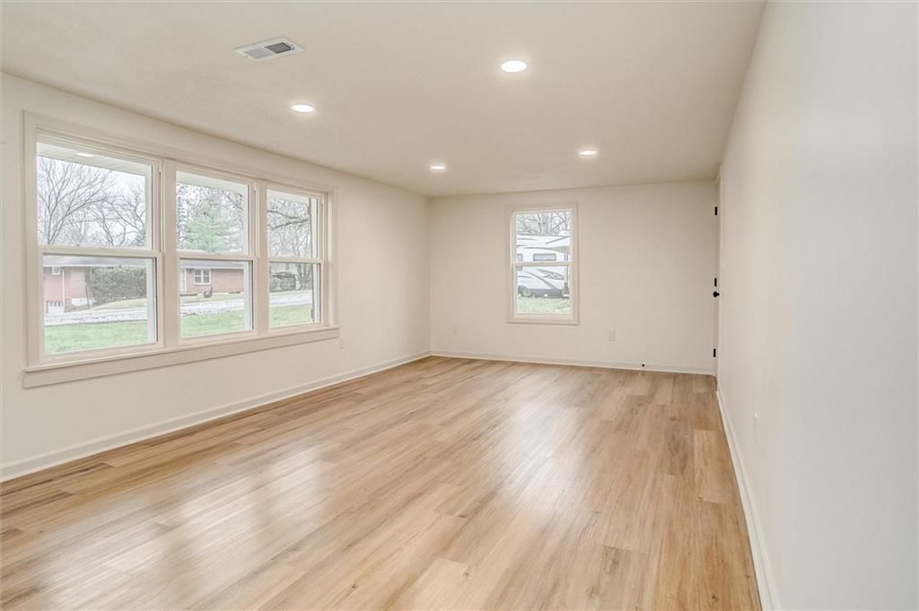 1508 NANCY Lane — photo 25