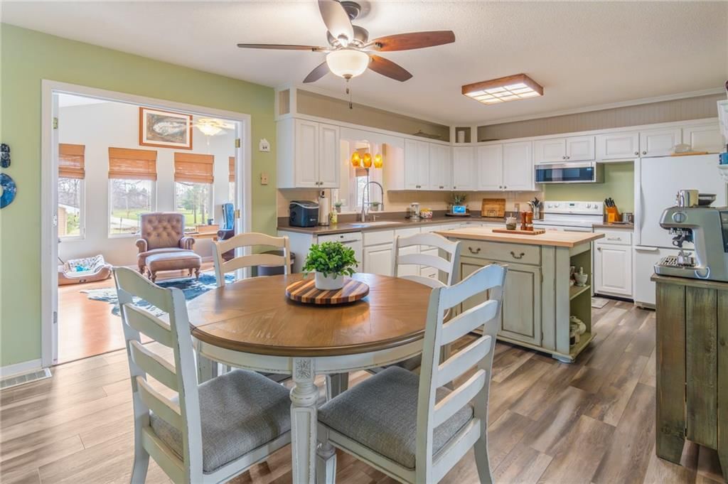 509 S Olive Street — photo 17