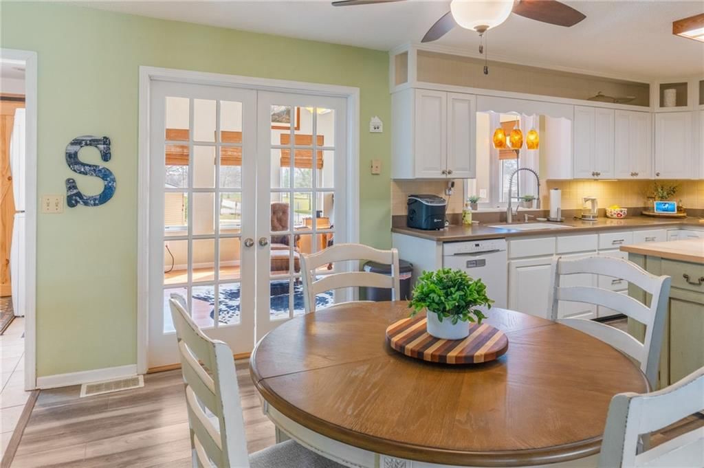 509 S Olive Street — photo 18