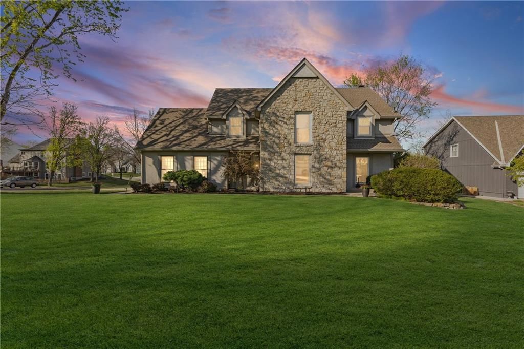 11505 Lowell Avenue, Overland Park, KS
