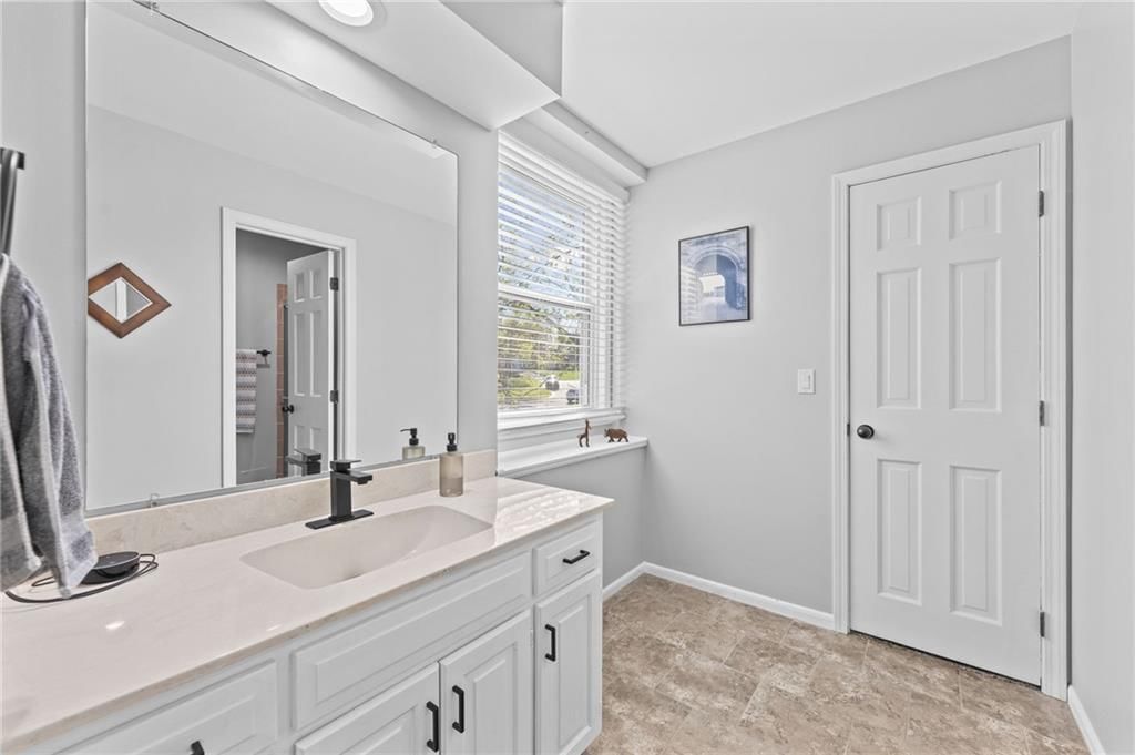 11505 Lowell Avenue — photo 39