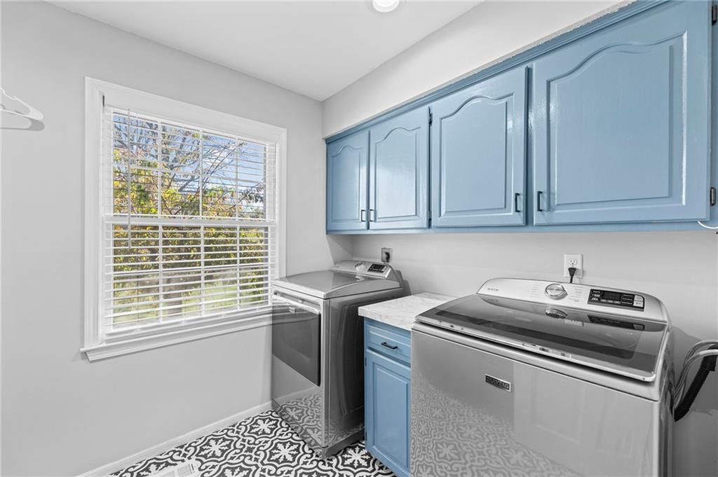 11505 Lowell Avenue — photo 62