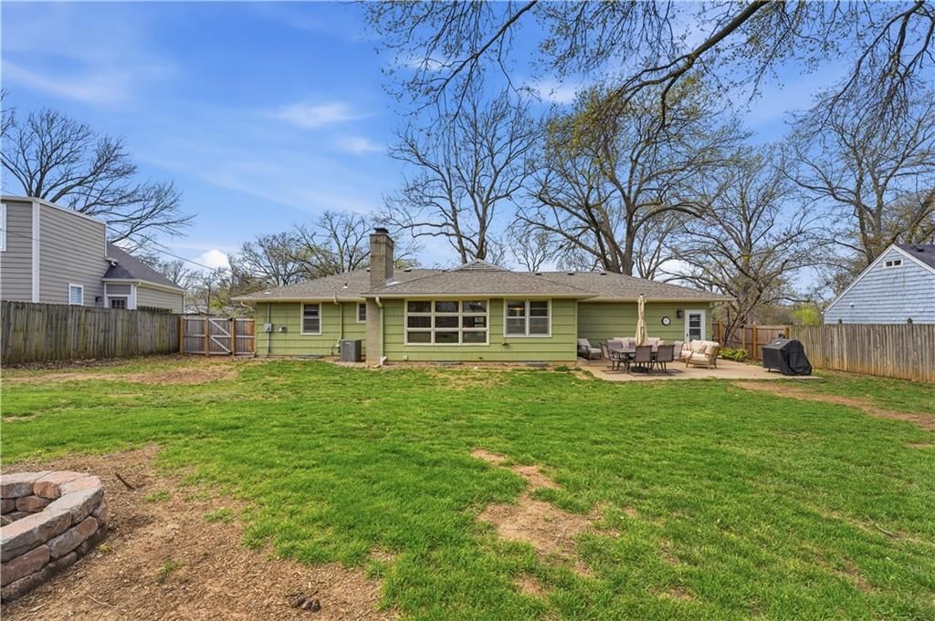 8221 Lamar Avenue — photo 24