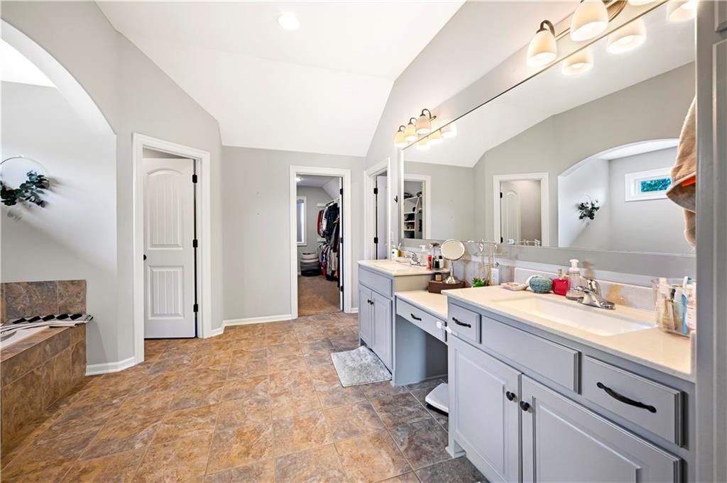 11015 Kane Drive — photo 24
