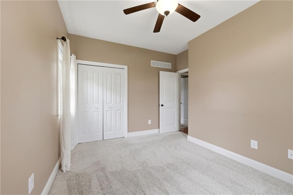 302 E Lawn Street — photo 19