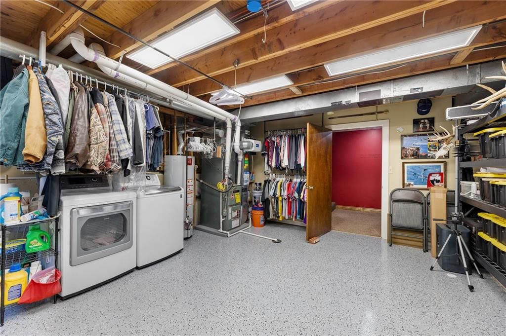 348 SE Brownfield Drive — photo 23