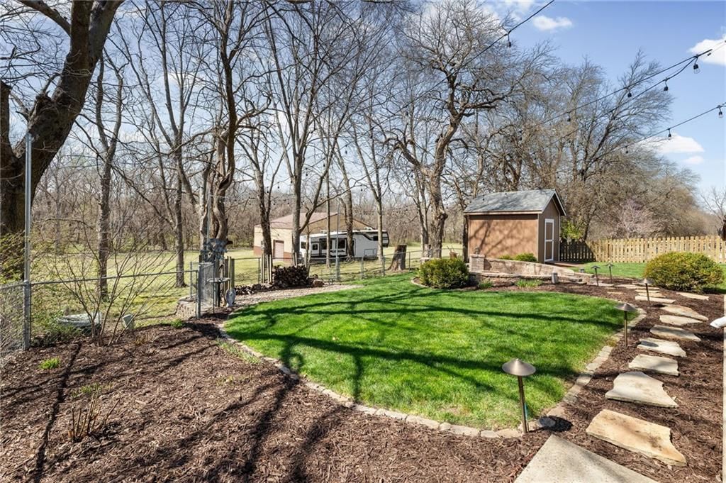348 SE Brownfield Drive — photo 32