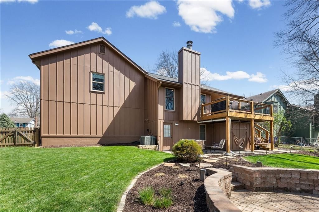 348 SE Brownfield Drive — photo 34