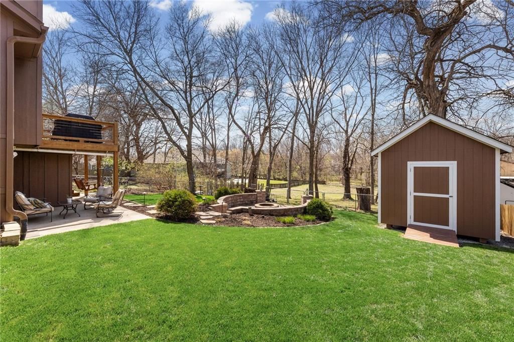 348 SE Brownfield Drive — photo 35