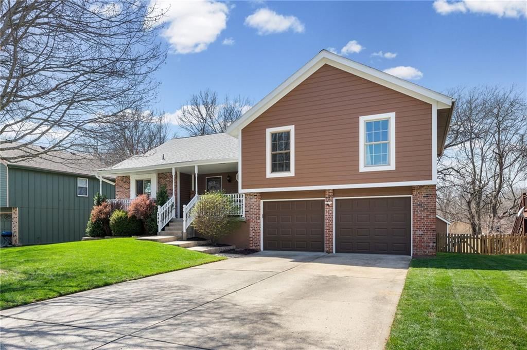348 SE Brownfield Drive — photo 38
