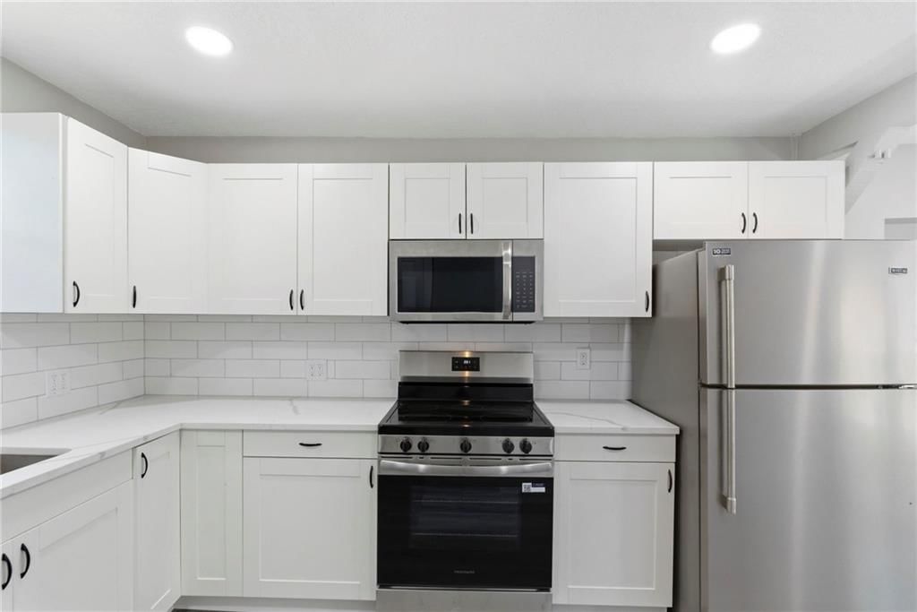 775 MIAMI Street — photo 12