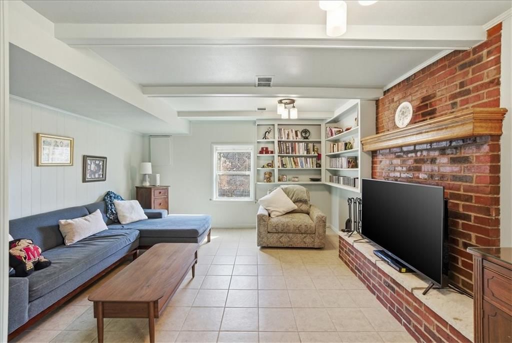 5517 W 70th Street — photo 22