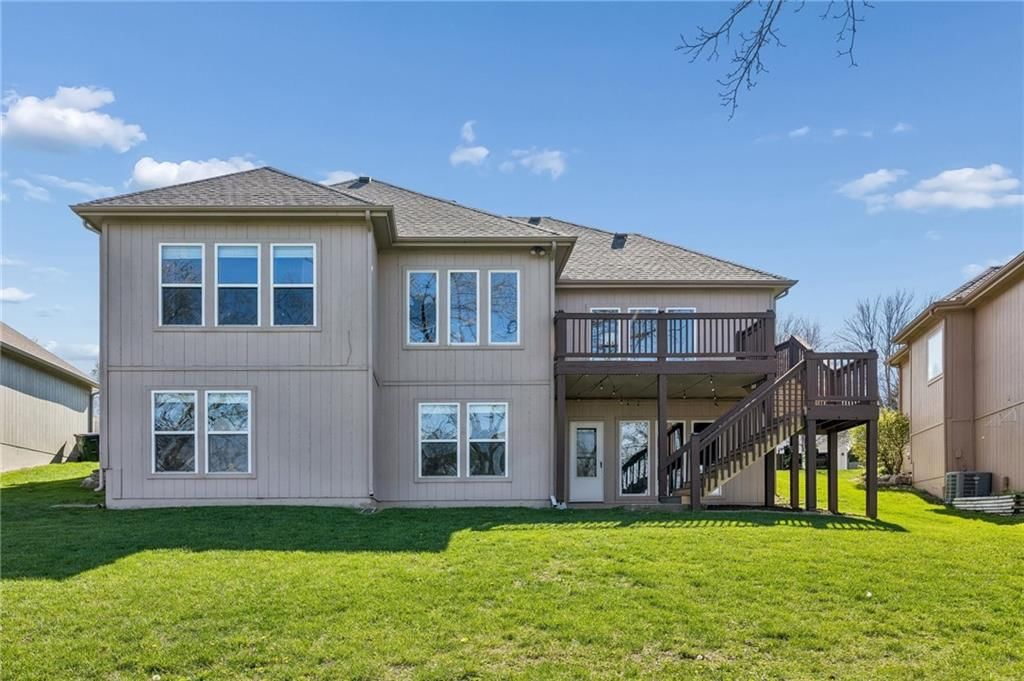 1642 N Hunter Drive — photo 35