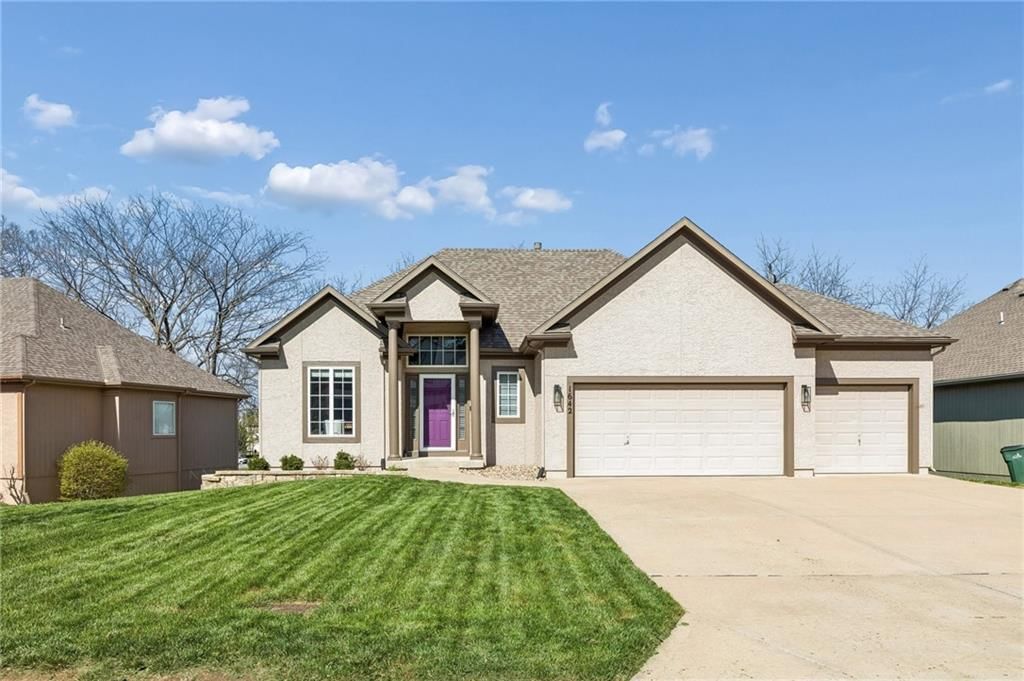 1642 N Hunter Drive — photo 39
