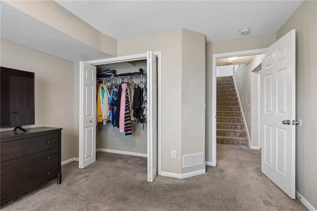 13735 Grove Avenue — photo 17