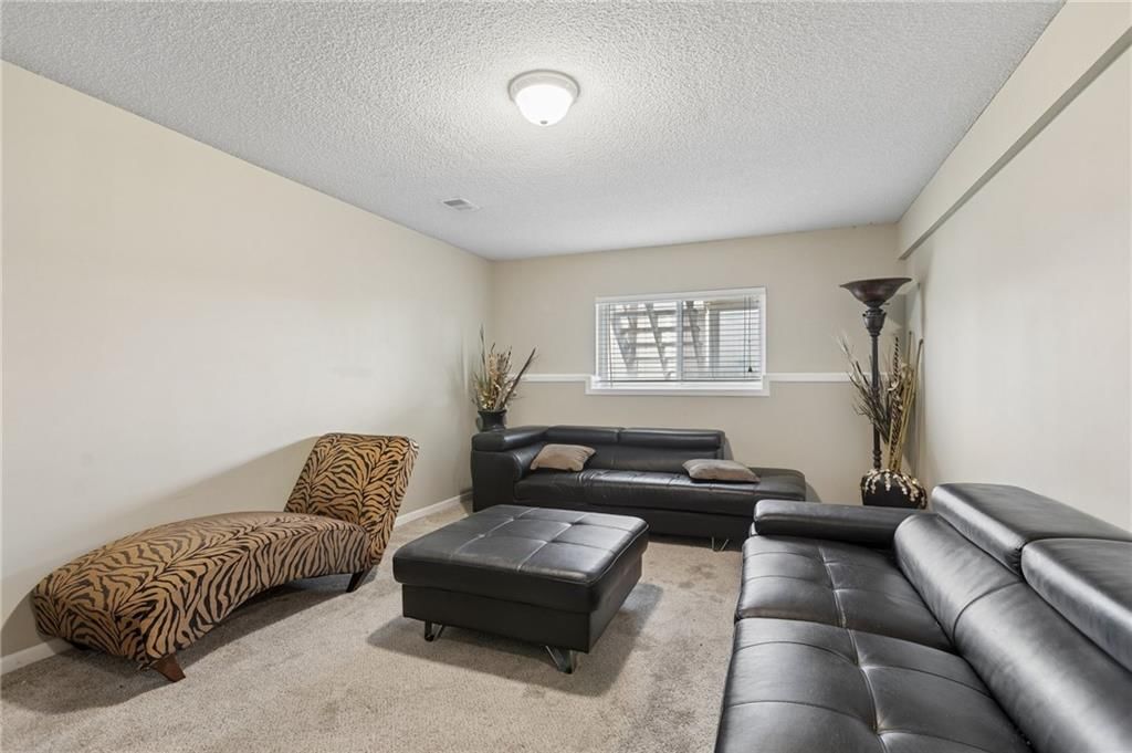 13735 Grove Avenue — photo 19