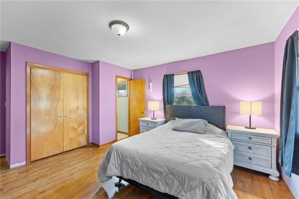 1327 S Mulberry Street — photo 17