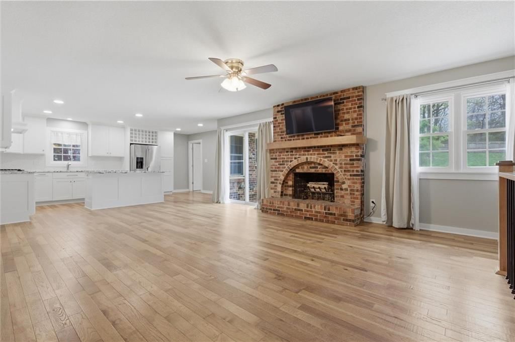 7401 NW Eastside Drive — photo 13