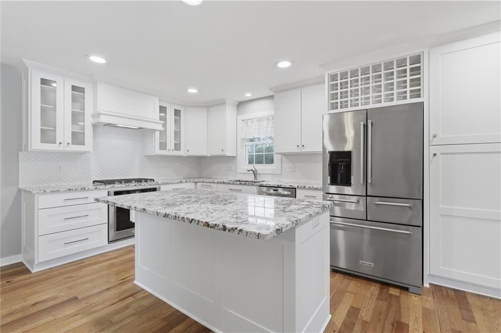 7401 NW Eastside Drive — photo 17