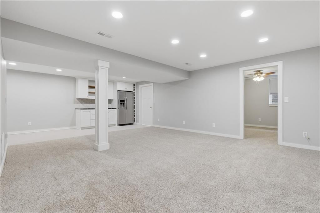 7401 NW Eastside Drive — photo 35