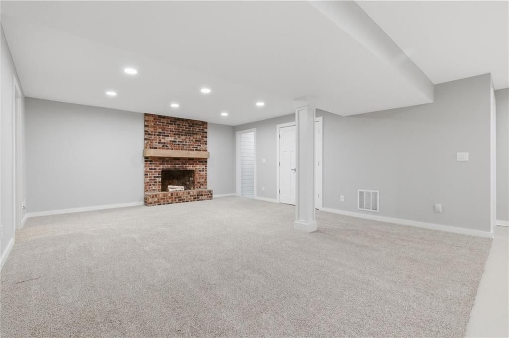 7401 NW Eastside Drive — photo 38