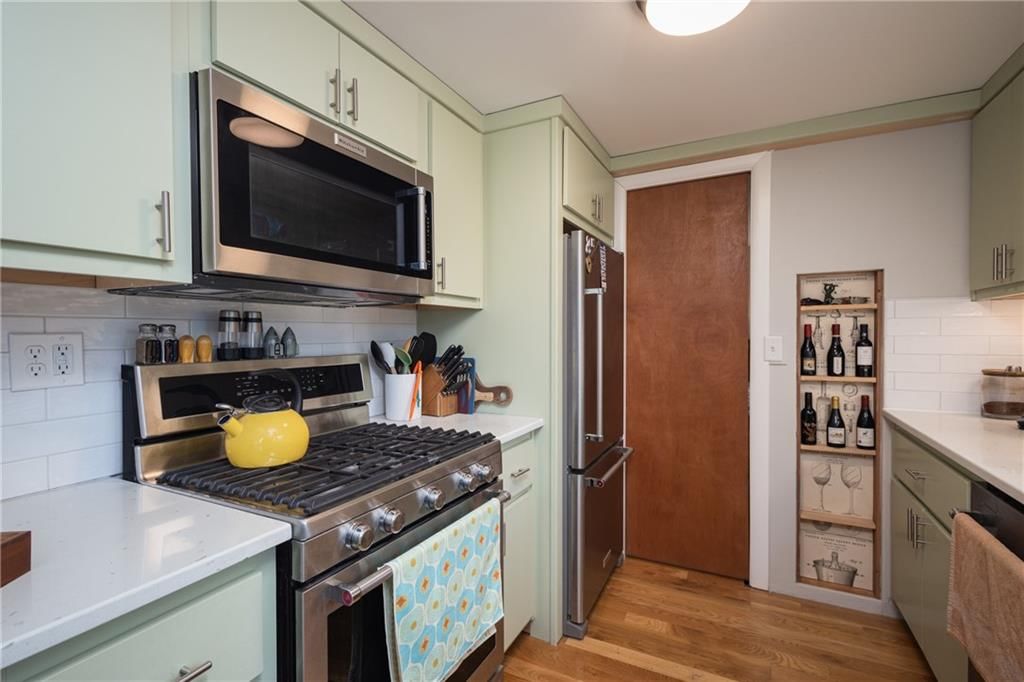 210 Park Avenue — photo 6