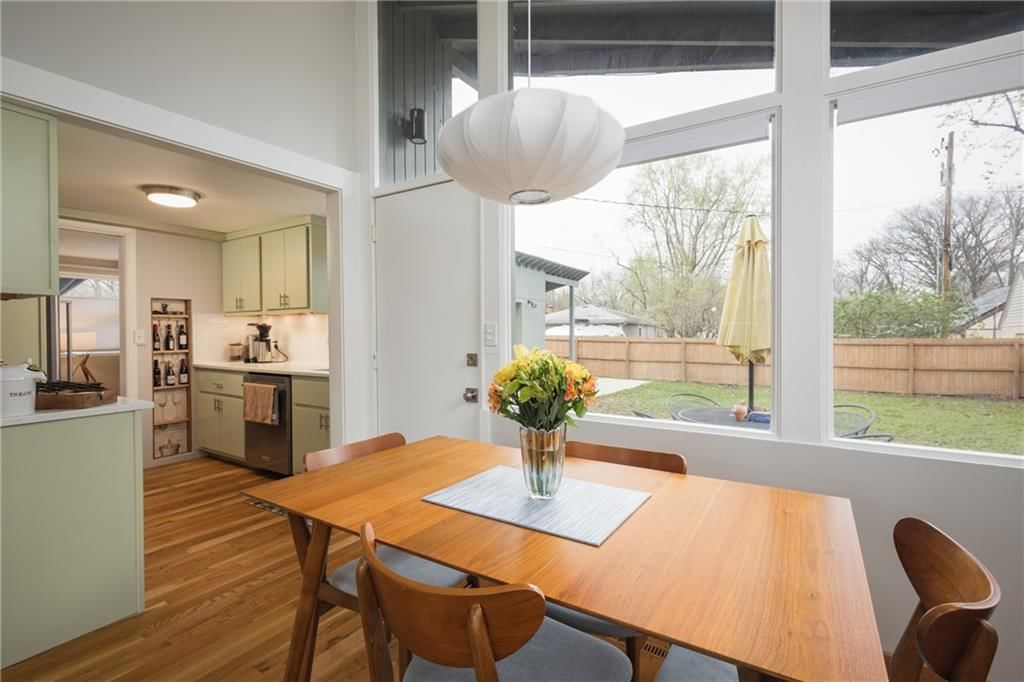 210 Park Avenue — photo 15