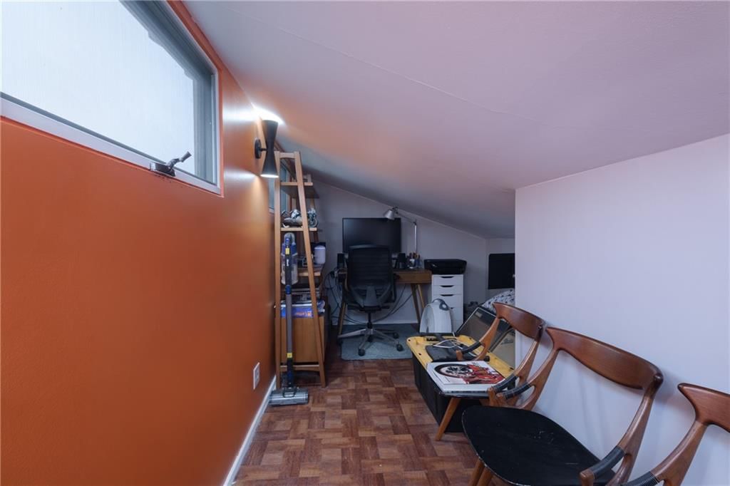 210 Park Avenue — photo 28