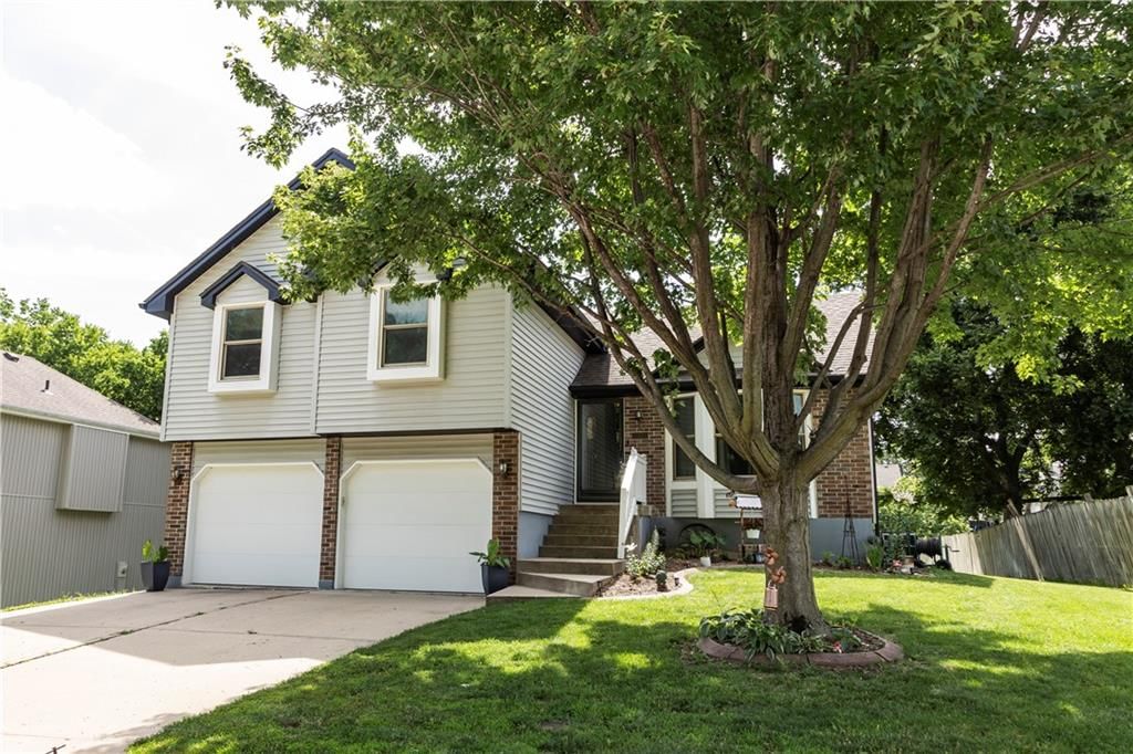 3220 S Bryn Mawr Drive — photo 3