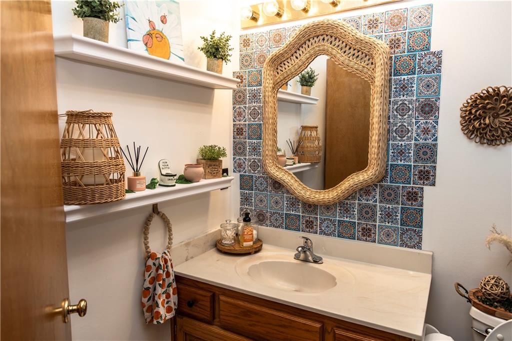 3220 S Bryn Mawr Drive — photo 32