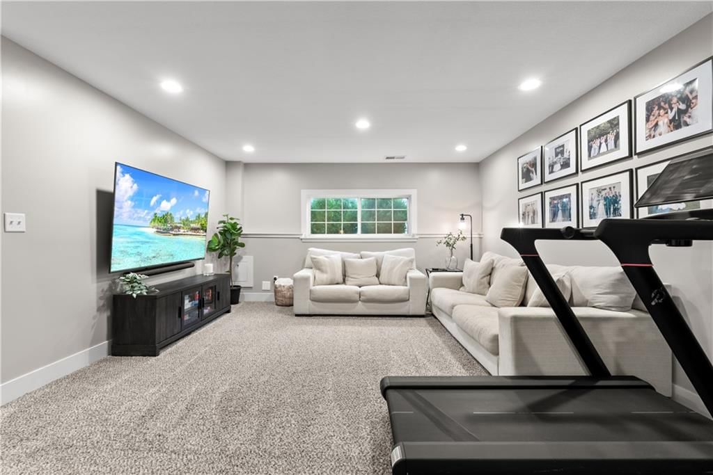 4608 SW 8th Street — photo 31