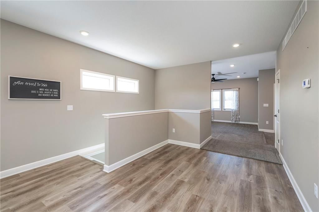 517 Village Lane — photo 9
