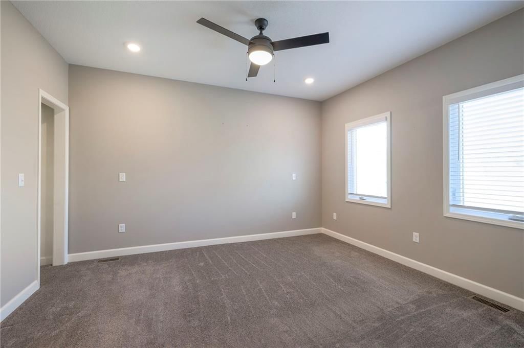 517 Village Lane — photo 22