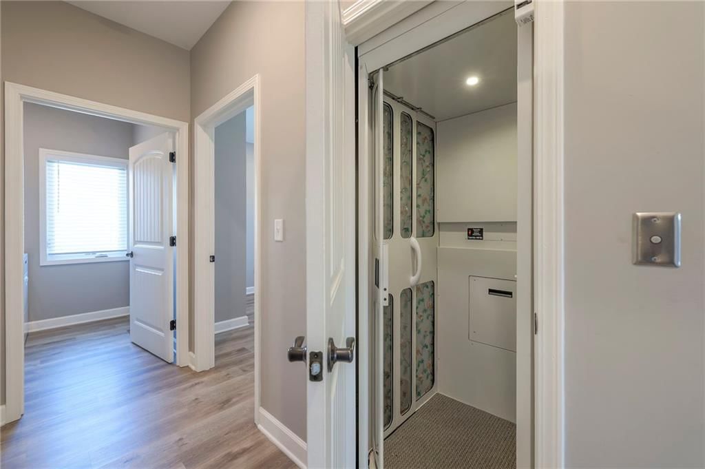 517 Village Lane — photo 27