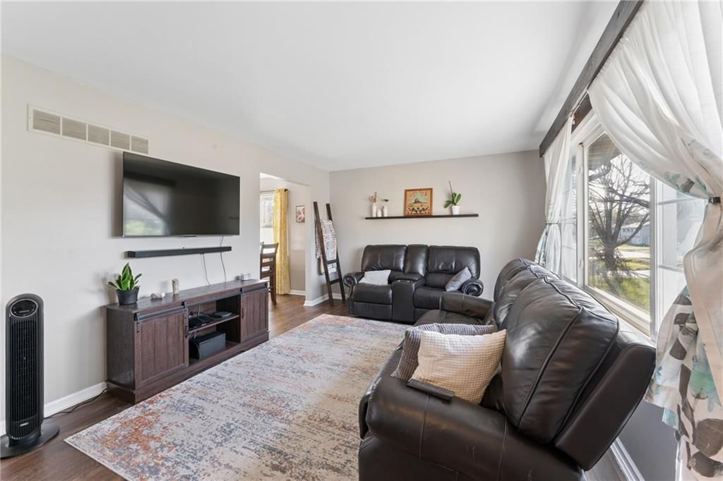 506 W King Street — photo 9