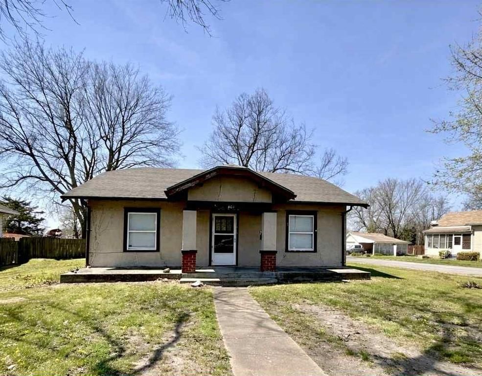 401 S Lynn Avenue, Columbus, KS