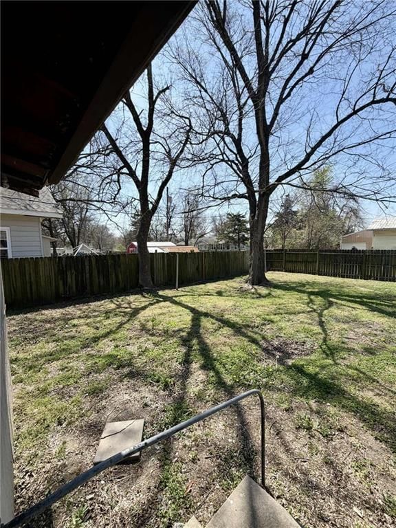 401 S Lynn Avenue — photo 17