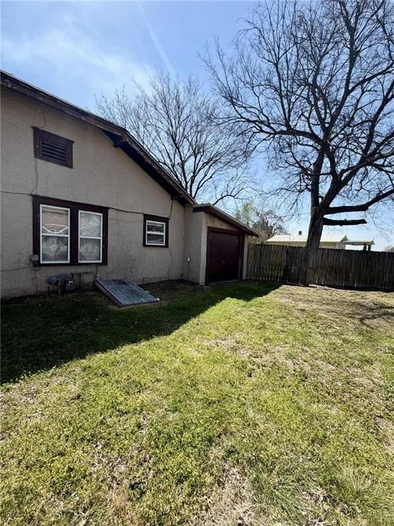 401 S Lynn Avenue — photo 19