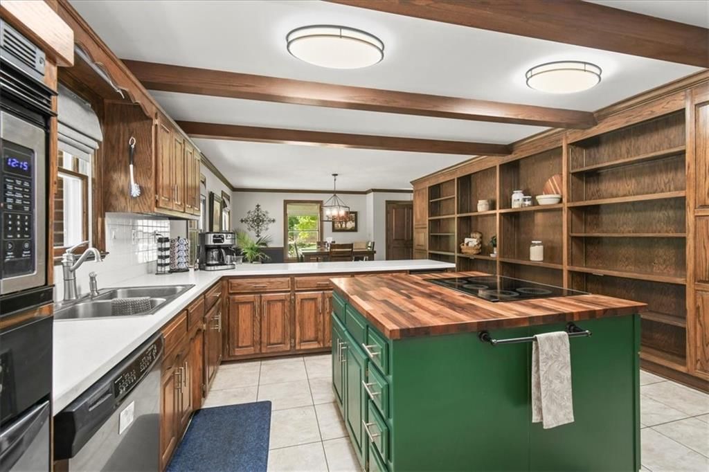 601 Darrow Street — photo 14