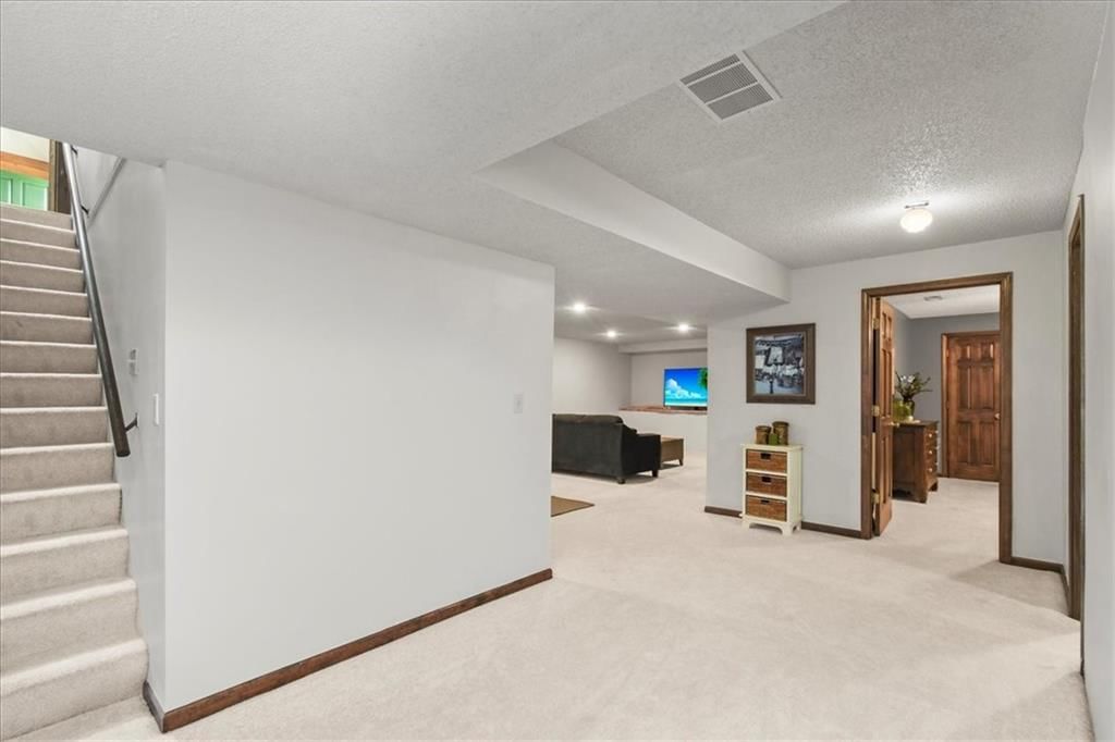 601 Darrow Street — photo 23