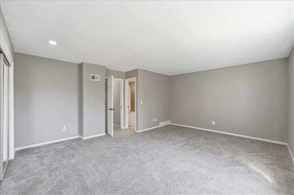 6534 W 49th Street — photo 19