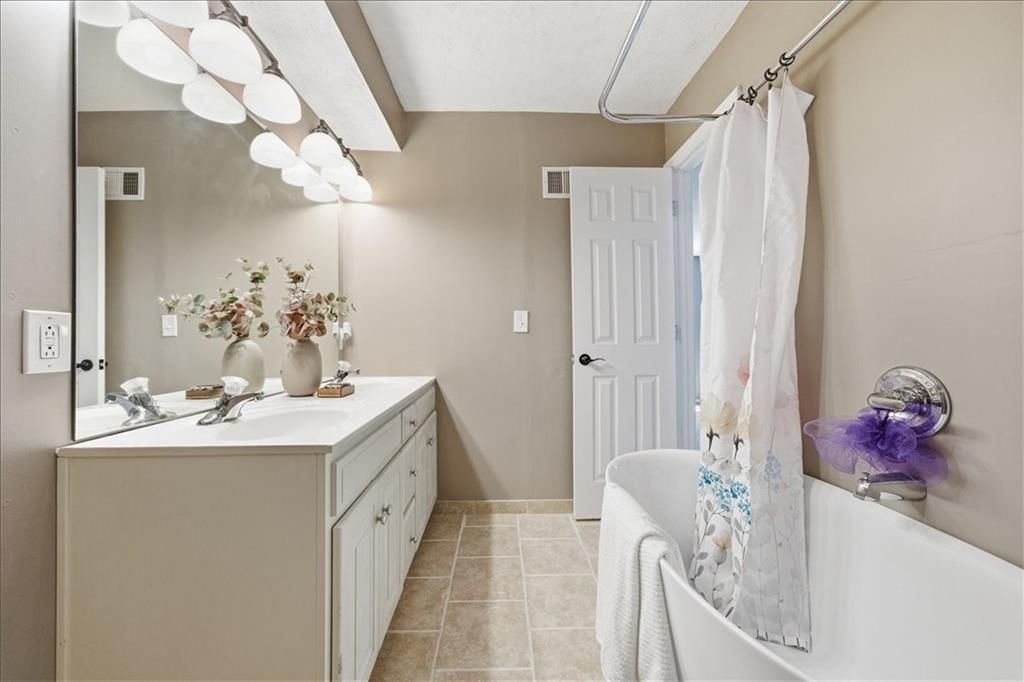 6534 W 49th Street — photo 20