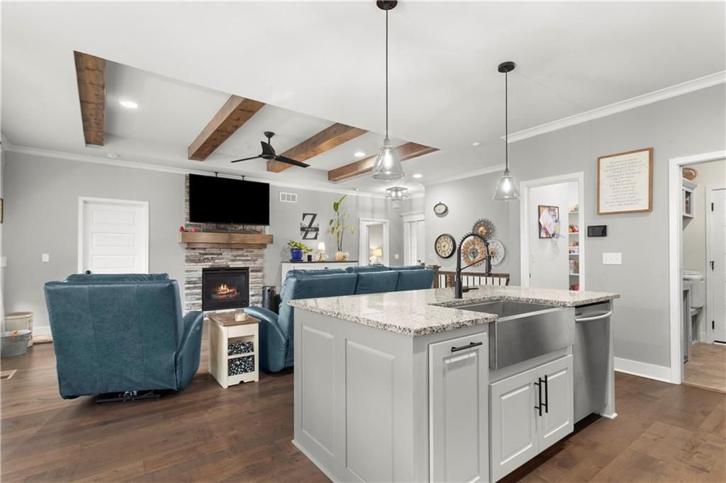 1102 NW Aspen Court — photo 22
