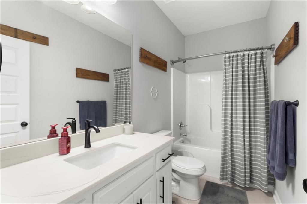 1102 NW Aspen Court — photo 28