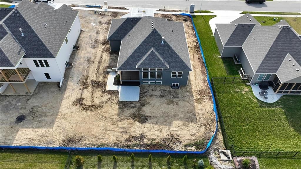 8216 NW 89th Terrace — photo 38