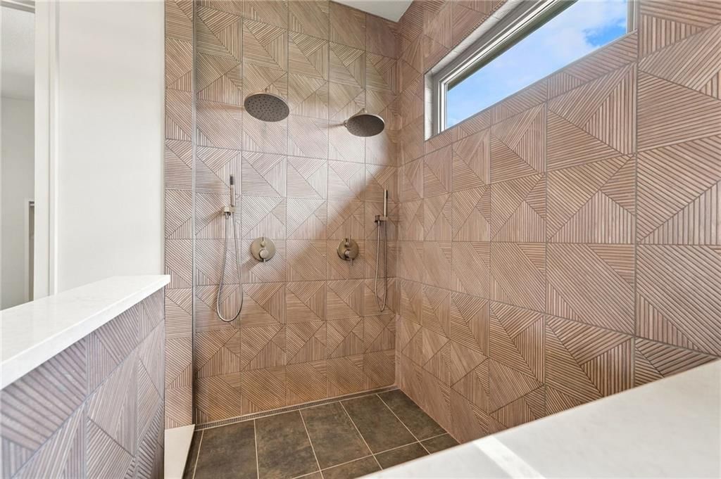 Photo 42 of 72 - 1117 Hummingbird Court, Greenwood, MO 64034