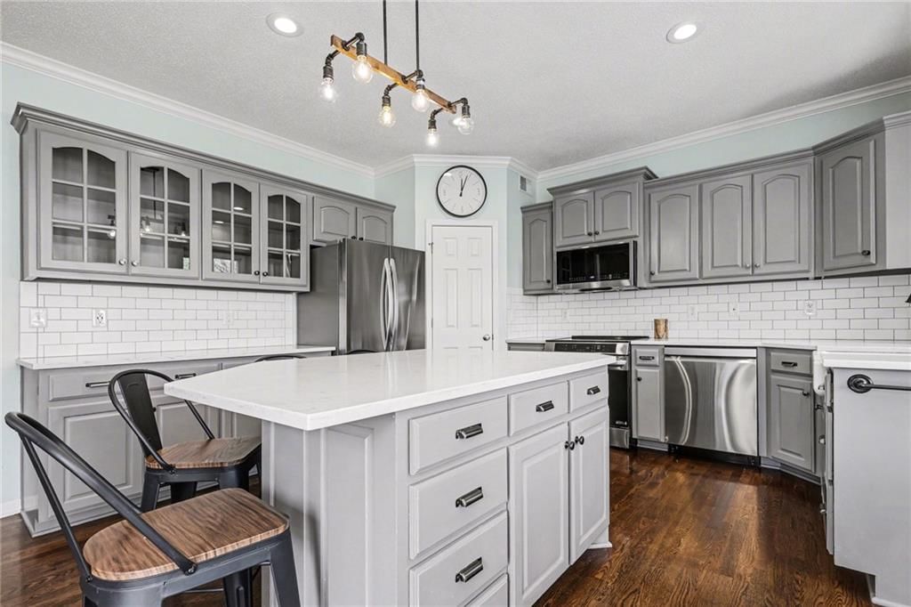 15613 S Brookfield Street — photo 9