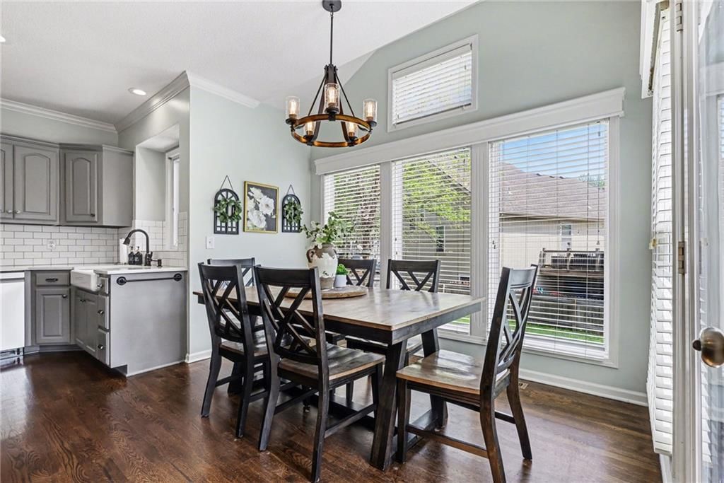 15613 S Brookfield Street — photo 10