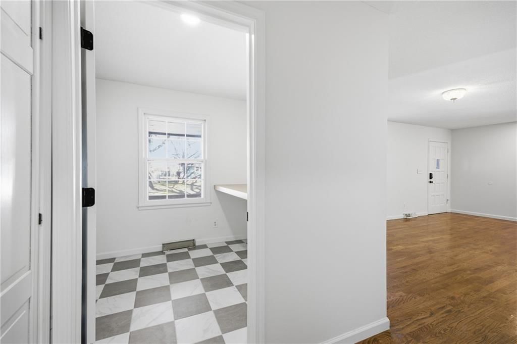 12718 Crystal Avenue — photo 21