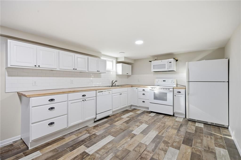 12718 Crystal Avenue — photo 36